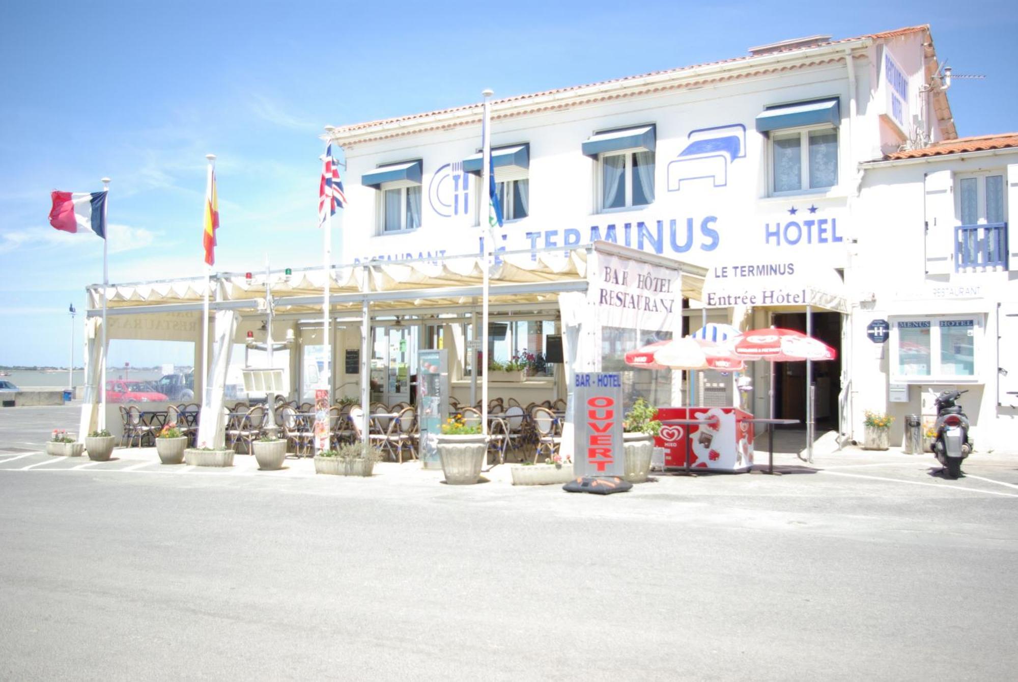 Logis Hotel Le Terminus Bourcefranc Esterno foto