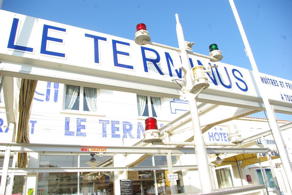 Logis Hotel Le Terminus Bourcefranc Esterno foto